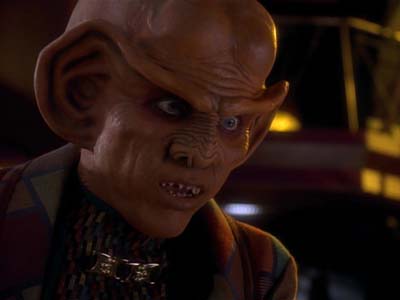 Star Trek: Deep Space Nine Screencaps "The House of Quark" (S3:E3)