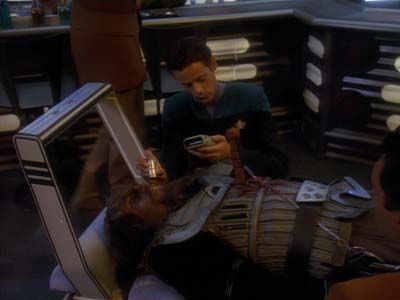 Star Trek: Deep Space Nine Screencaps "The House of Quark" (S3:E3)
