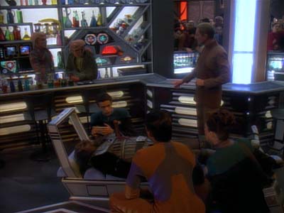 Star Trek: Deep Space Nine Screencaps "The House of Quark" (S3:E3)