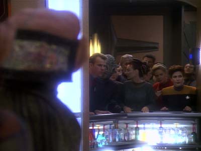 Star Trek: Deep Space Nine Screencaps "The House of Quark" (S3:E3)