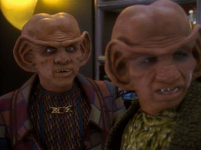 Star Trek: Deep Space Nine Screencaps "The House of Quark" (S3:E3)