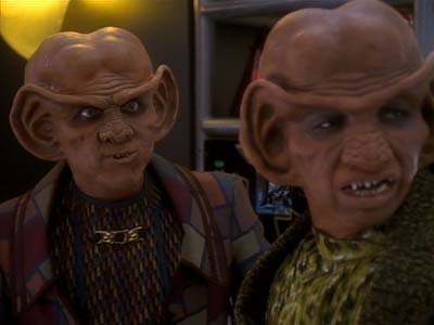 Star Trek: Deep Space Nine Screencaps "The House of Quark" (S3:E3)