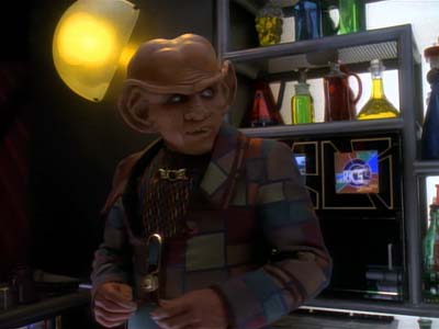 Star Trek: Deep Space Nine Screencaps "The House of Quark" (S3:E3)