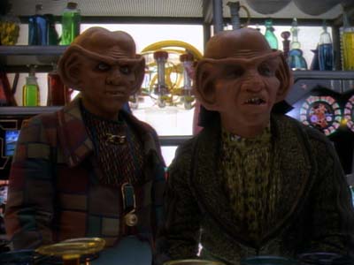 Star Trek: Deep Space Nine Screencaps "The House of Quark" (S3:E3)