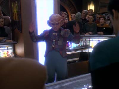 Star Trek: Deep Space Nine Screencaps "The House of Quark" (S3:E3)