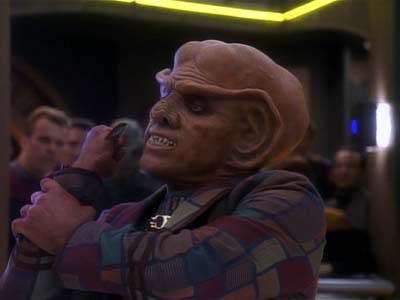 Star Trek: Deep Space Nine Screencaps "The House of Quark" (S3:E3)