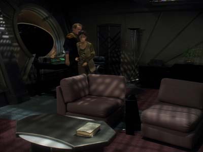 Star Trek: Deep Space Nine Screencaps "The House of Quark" (S3:E3)