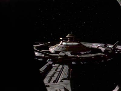 Star Trek: Deep Space Nine Screencaps "The House of Quark" (S3:E3)