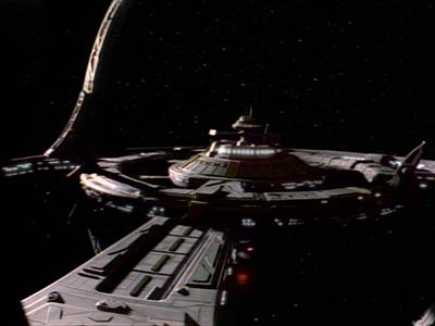 Star Trek: Deep Space Nine Screencaps "The House of Quark" (S3:E3)