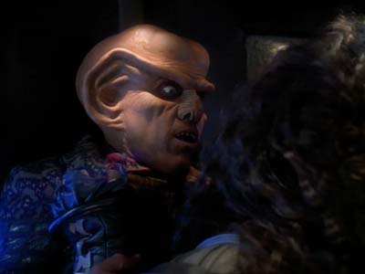 Star Trek: Deep Space Nine Screencaps "The House of Quark" (S3:E3)
