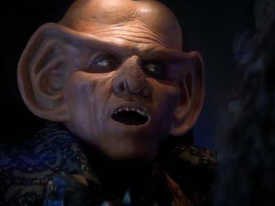 Star Trek: Deep Space Nine Screencaps "The House of Quark" (S3:E3)