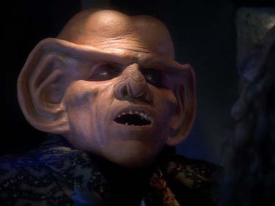 Star Trek: Deep Space Nine Screencaps "The House of Quark" (S3:E3)