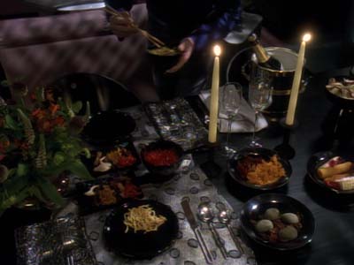Star Trek: Deep Space Nine Screencaps "The House of Quark" (S3:E3)