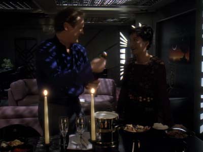 Star Trek: Deep Space Nine Screencaps "The House of Quark" (S3:E3)