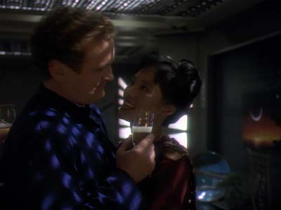 Star Trek: Deep Space Nine Screencaps "The House of Quark" (S3:E3)