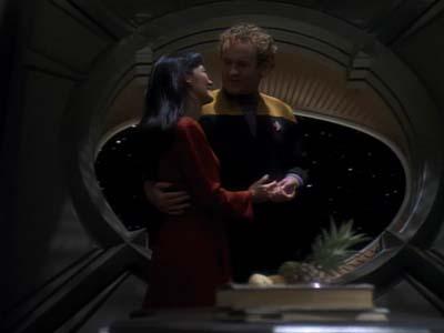 Star Trek: Deep Space Nine Screencaps "The House of Quark" (S3:E3)