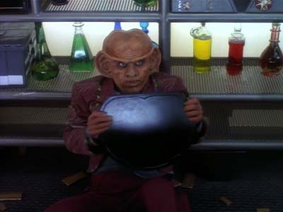 Star Trek: Deep Space Nine Screencaps "The House of Quark" (S3:E3)