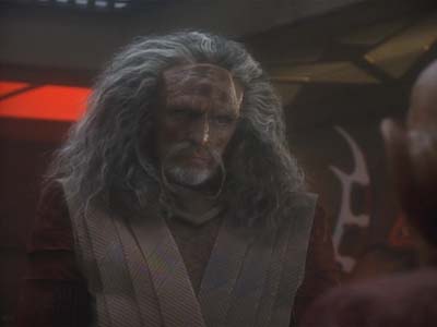 Star Trek: Deep Space Nine Screencaps "The House of Quark" (S3:E3)