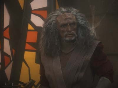 Star Trek: Deep Space Nine Screencaps "The House of Quark" (S3:E3)