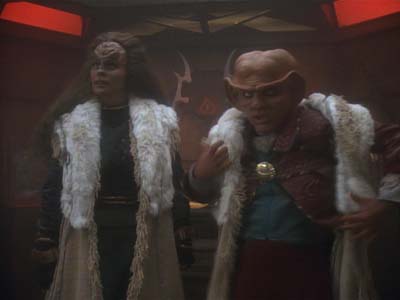 Star Trek: Deep Space Nine Screencaps "The House of Quark" (S3:E3)
