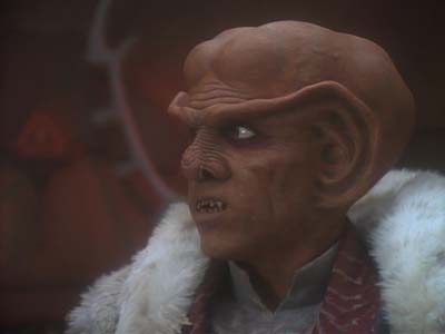 Star Trek: Deep Space Nine Screencaps "The House of Quark" (S3:E3)