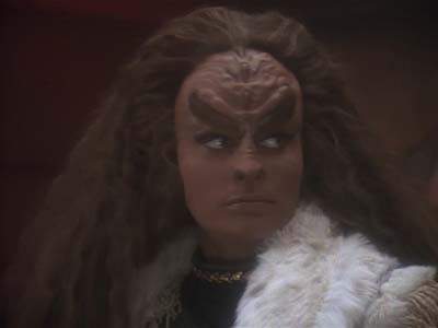 Star Trek: Deep Space Nine Screencaps "The House of Quark" (S3:E3)