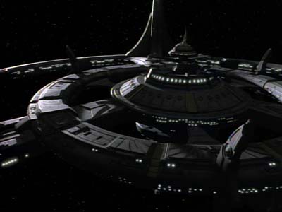 Star Trek: Deep Space Nine Screencaps "The House of Quark" (S3:E3)
