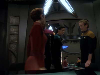 Star Trek: Deep Space Nine Screencaps "The House of Quark" (S3:E3)