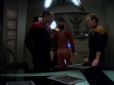 Star Trek: Deep Space Nine Screencaps "The House of Quark" (S3:E3)