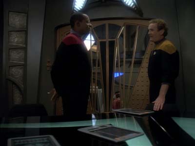 Star Trek: Deep Space Nine Screencaps "The House of Quark" (S3:E3)
