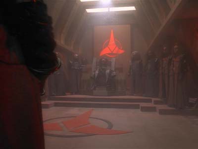 Star Trek: Deep Space Nine Screencaps "The House of Quark" (S3:E3)