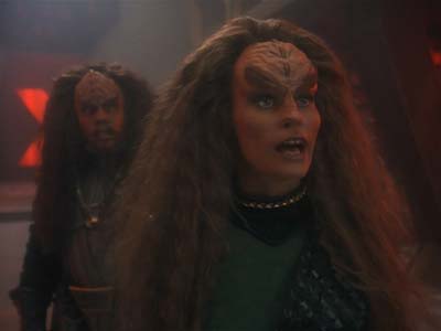 Star Trek: Deep Space Nine Screencaps "The House of Quark" (S3:E3)