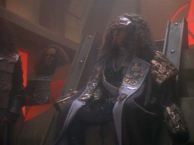 Star Trek: Deep Space Nine Screencaps "The House of Quark" (S3:E3)