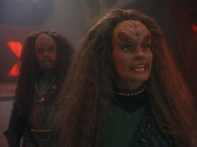 Star Trek: Deep Space Nine Screencaps "The House of Quark" (S3:E3)