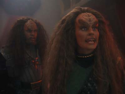 Star Trek: Deep Space Nine Screencaps "The House of Quark" (S3:E3)