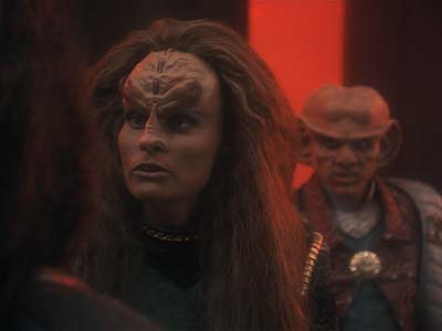 Star Trek: Deep Space Nine Screencaps "The House of Quark" (S3:E3)