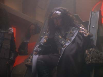 Star Trek: Deep Space Nine Screencaps "The House of Quark" (S3:E3)
