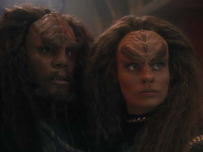 Star Trek: Deep Space Nine Screencaps "The House of Quark" (S3:E3)