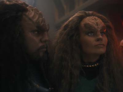 Star Trek: Deep Space Nine Screencaps "The House of Quark" (S3:E3)