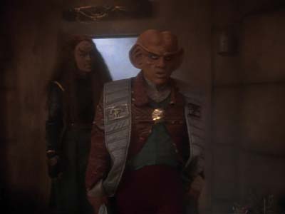 Star Trek: Deep Space Nine Screencaps "The House of Quark" (S3:E3)