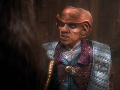Star Trek: Deep Space Nine Screencaps "The House of Quark" (S3:E3)