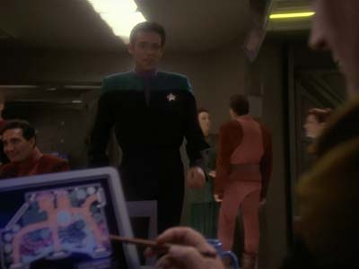 Star Trek: Deep Space Nine Screencaps "The House of Quark" (S3:E3)