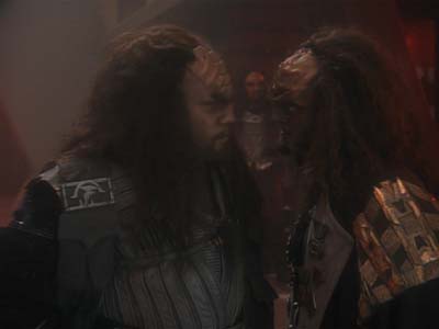 Star Trek: Deep Space Nine Screencaps "The House of Quark" (S3:E3)