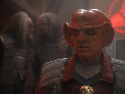 Star Trek: Deep Space Nine Screencaps "The House of Quark" (S3:E3)