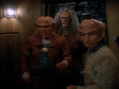 Star Trek: Deep Space Nine Screencaps "The House of Quark" (S3:E3)