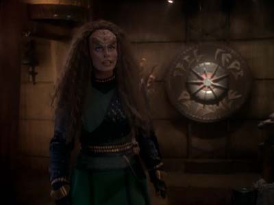 Star Trek: Deep Space Nine Screencaps "The House of Quark" (S3:E3)