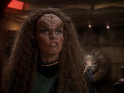 Star Trek: Deep Space Nine Screencaps "The House of Quark" (S3:E3)