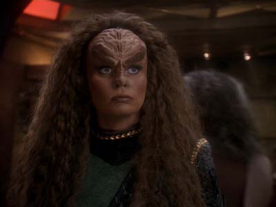 Star Trek: Deep Space Nine Screencaps "The House of Quark" (S3:E3)