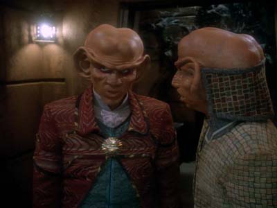 Star Trek: Deep Space Nine Screencaps "The House of Quark" (S3:E3)