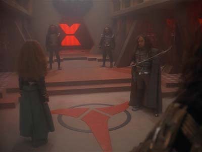 Star Trek: Deep Space Nine Screencaps "The House of Quark" (S3:E3)